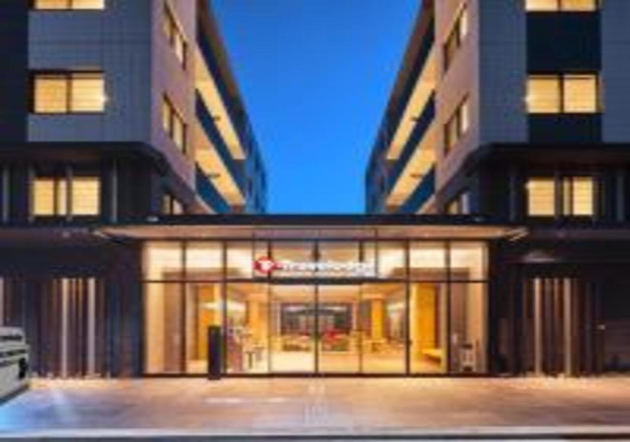 Travelodge Kyoto Shijo Omiya Exterior foto